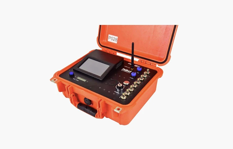 Feibot F800 8 Port Reader